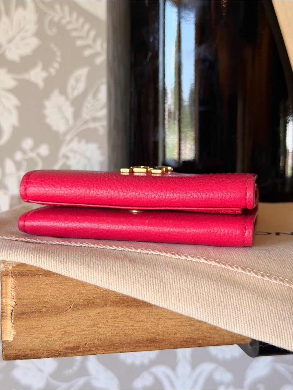 Louis Vuitton Lockmini Wallet Limited Pink Leather Floral Interior w/ Dustbag - Picture 8 of 17